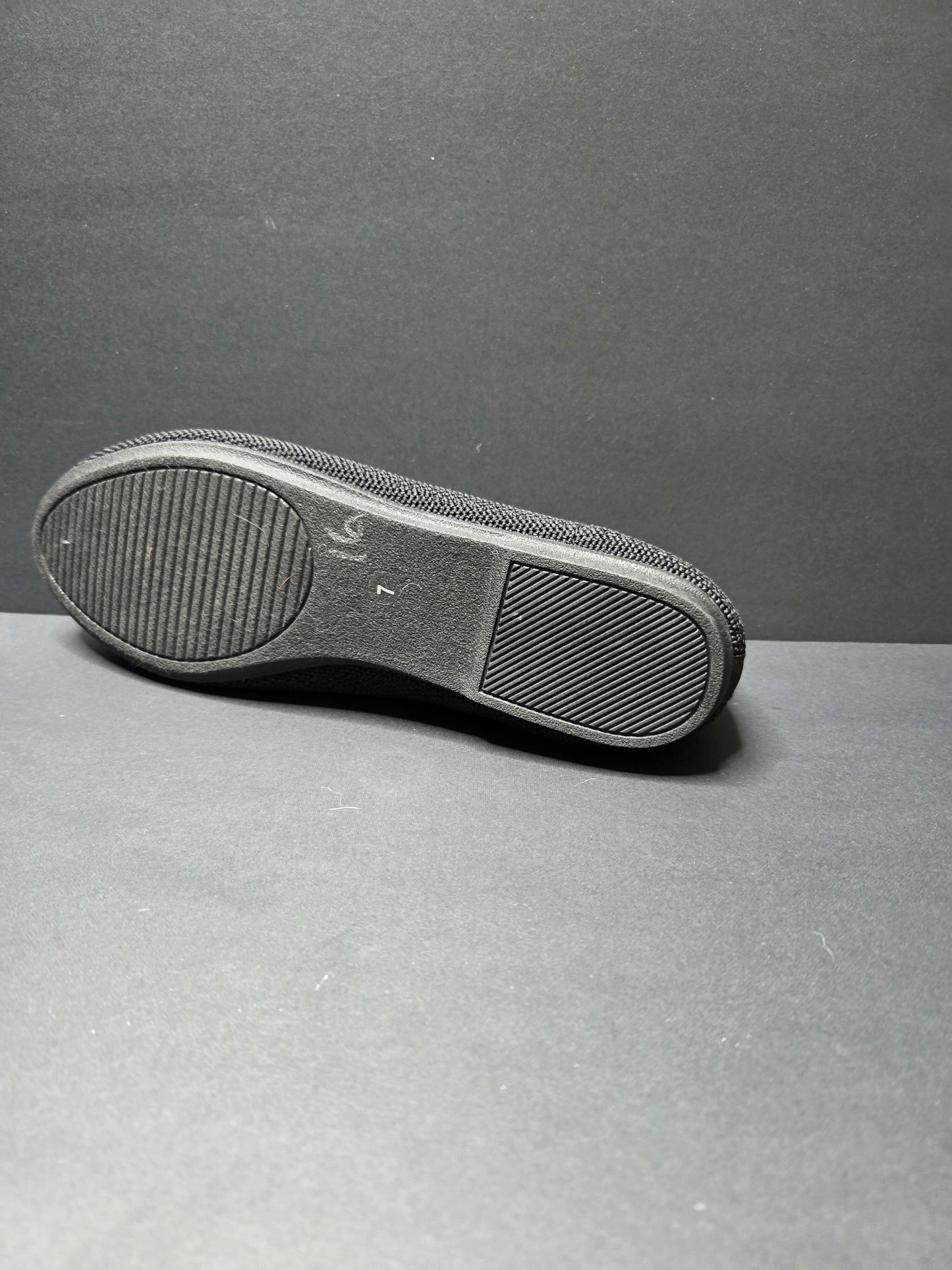 Women's Left shoe -size 9